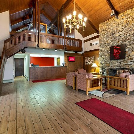 Red Roof Inn & Suites Hazleton Εξωτερικό φωτογραφία