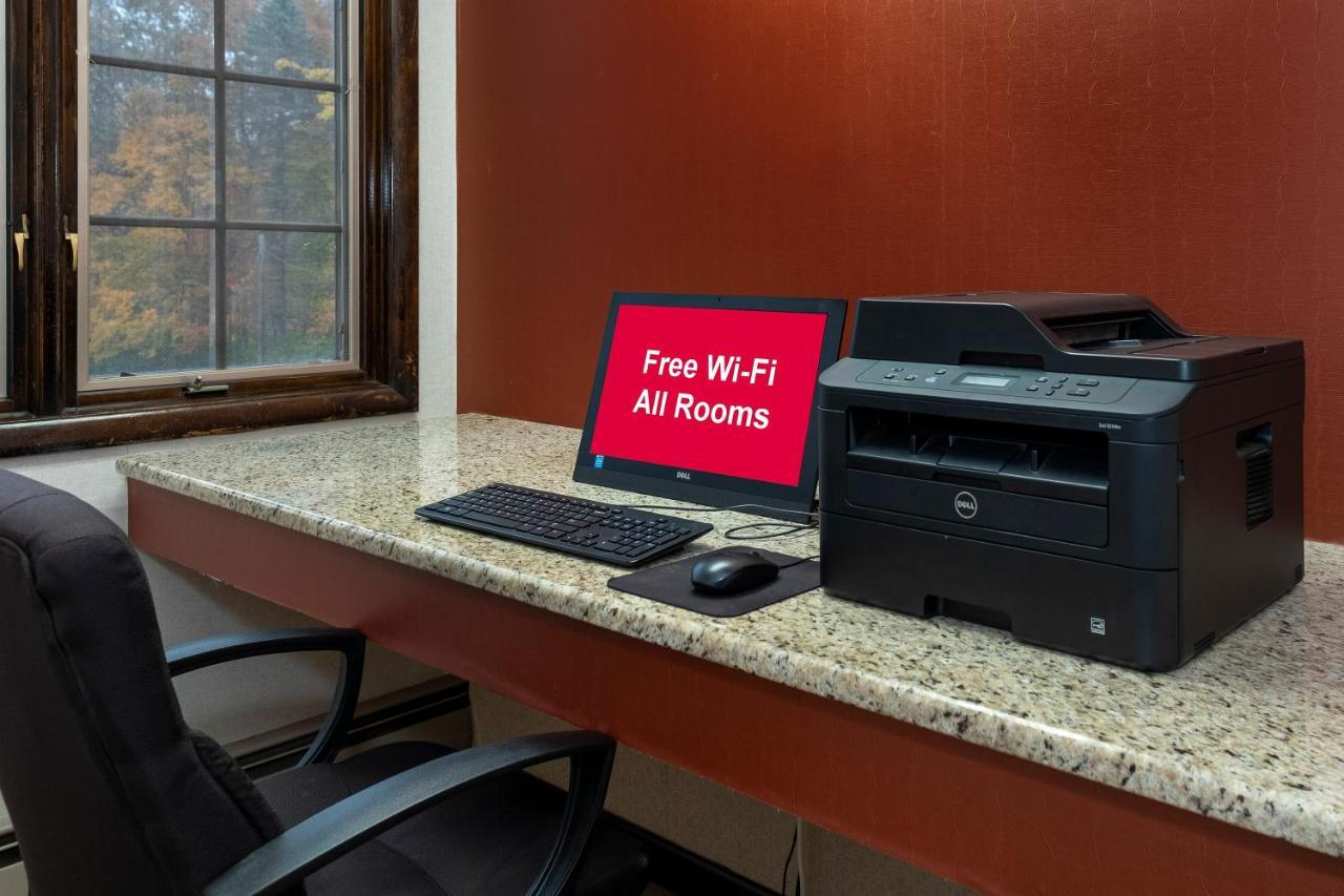 Red Roof Inn & Suites Hazleton Εξωτερικό φωτογραφία