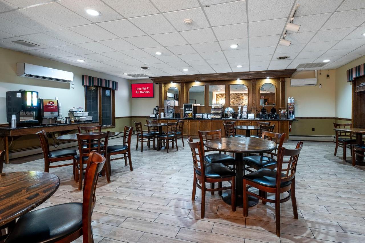 Red Roof Inn & Suites Hazleton Εξωτερικό φωτογραφία
