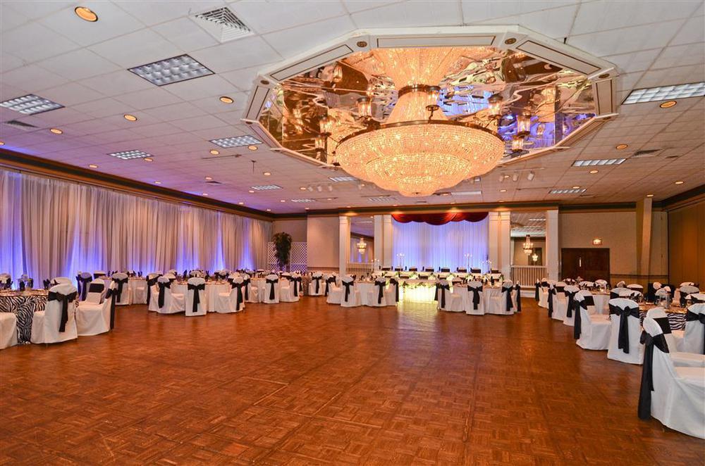 Red Roof Inn & Suites Hazleton Ανέσεις φωτογραφία