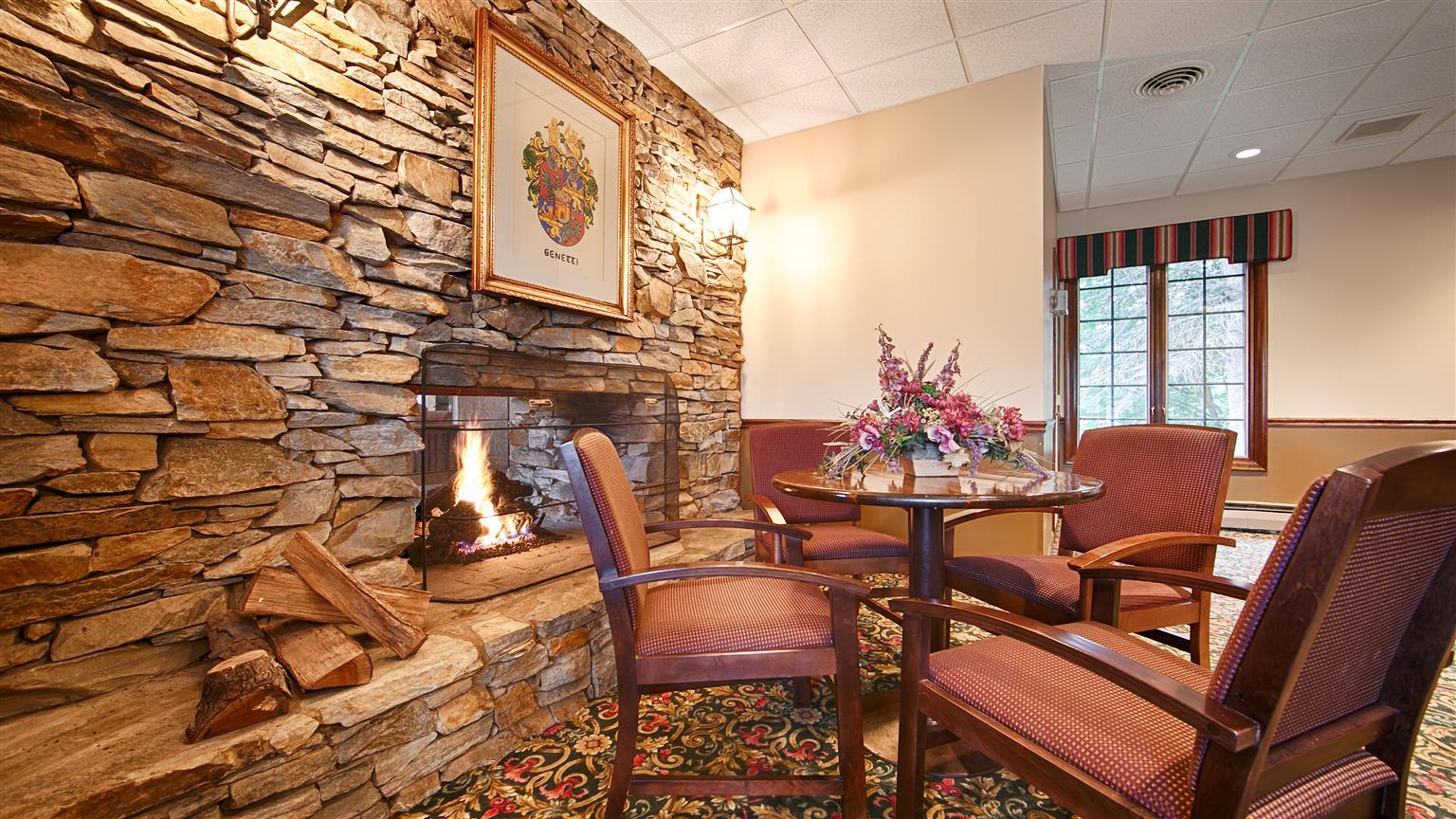 Red Roof Inn & Suites Hazleton Εξωτερικό φωτογραφία