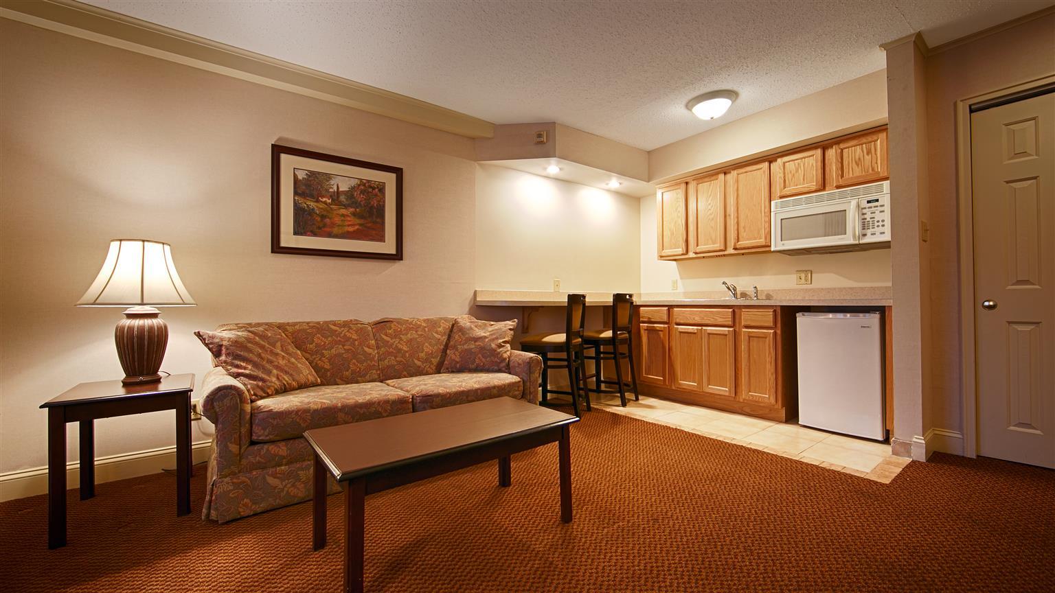 Red Roof Inn & Suites Hazleton Εξωτερικό φωτογραφία