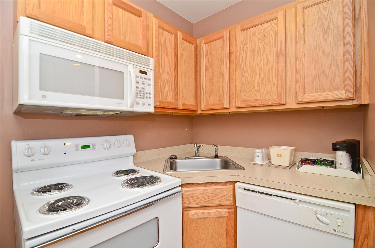 Red Roof Inn & Suites Hazleton Δωμάτιο φωτογραφία